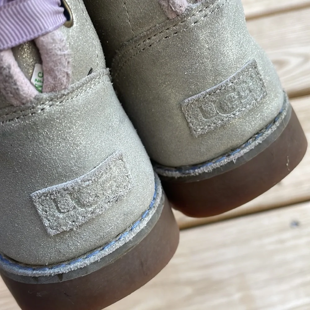 UGG Girls Corene Metallic Taupe Back Bow Winter Boots Size US 3
